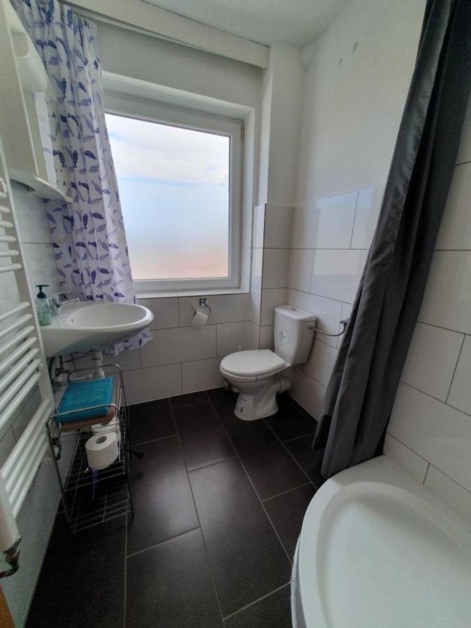 Ferienwohnung Luisa Im Haus Maarten Куксхафен Экстерьер фото